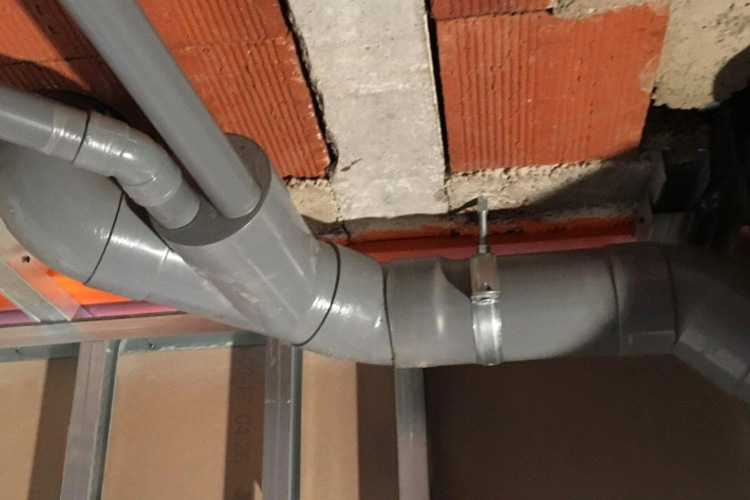 Dónde aparecen las fugas en edificios de obra nueva en Valencia